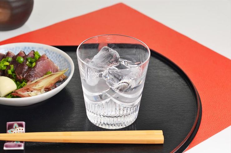 お酒とつまみ